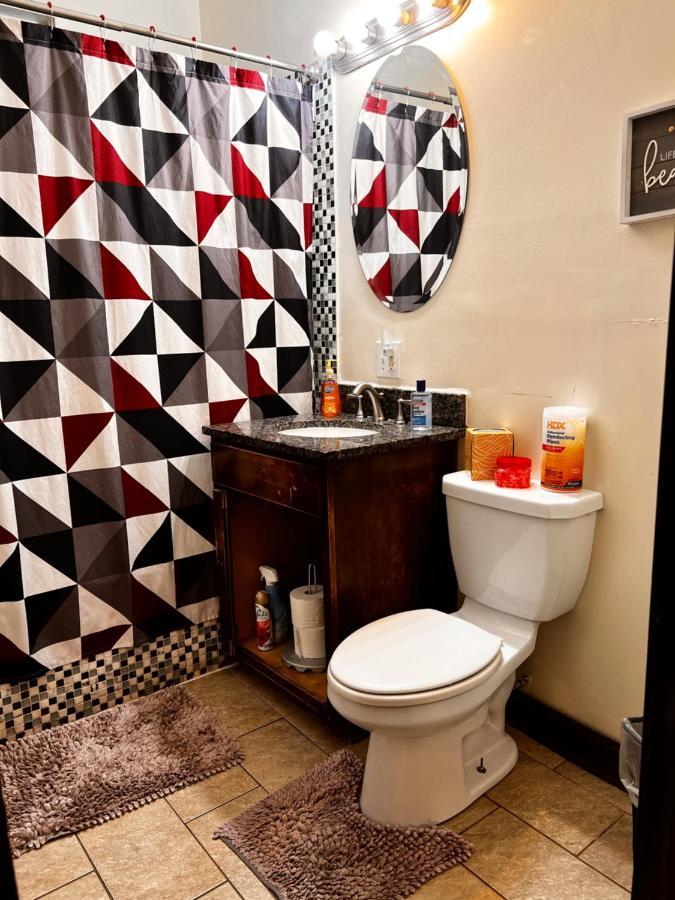 Hotel Clean, spacious, inexpensive queen BR #1 Chicago Exterior foto