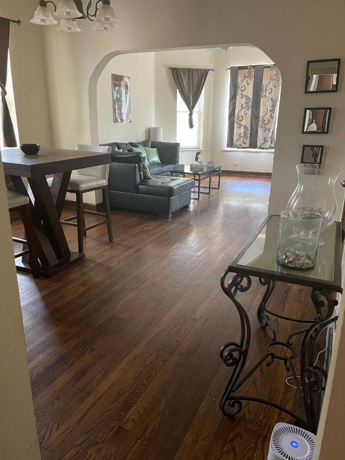 Hotel Clean, spacious, inexpensive queen BR #1 Chicago Exterior foto